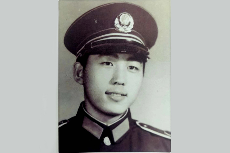 张小春800.jpg